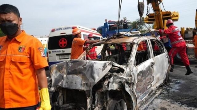 Kecelakaan maut Km 58 di Tol Jakarta-Cikampek