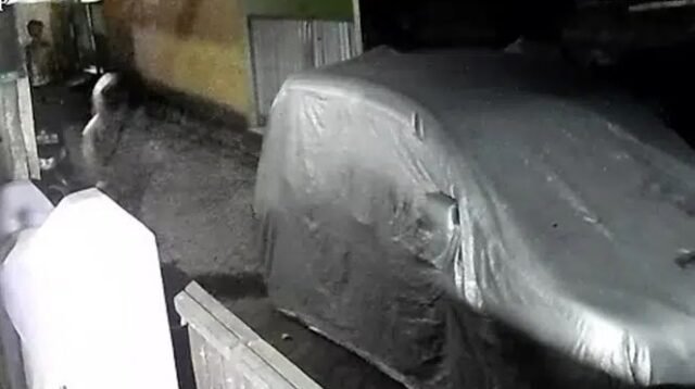 Asyik Nongkrong Malah Apes: Geng Motor Main Babat!