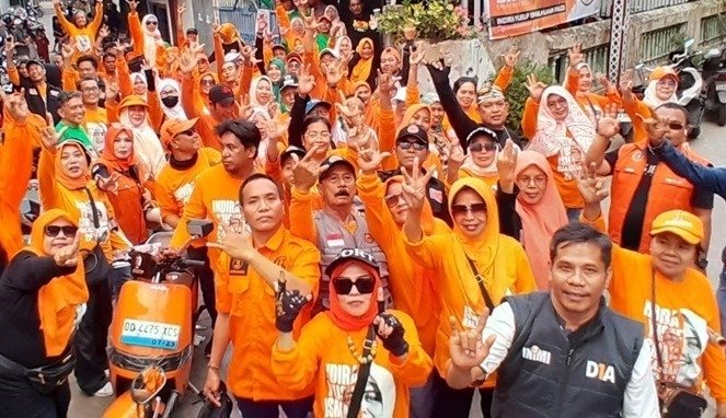 Pendukung INIMI Gelar Blusukan di Kecamatan Makassar, Ajak Warga Pilih DIA
