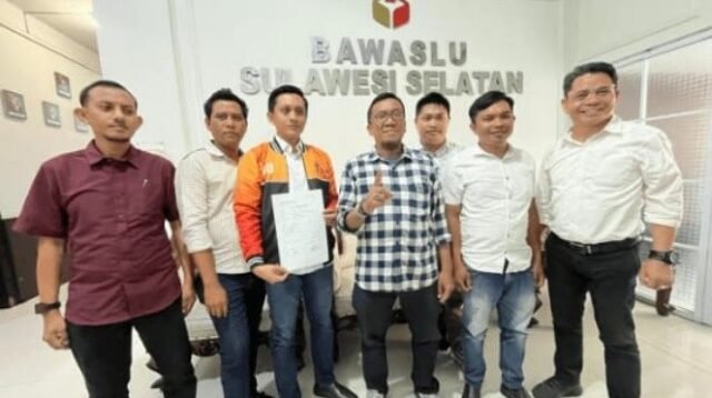 Danny-Azhar Seret Andi Sudirman ke Bawaslu: Dugaan Kampanye TSM di Soppeng