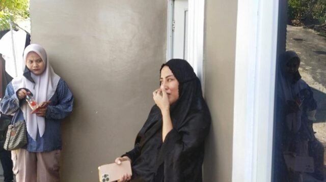 Kosmetik Kedaluwarsa CAZA Beauty Disita dari Rumah Distributor di Parepare