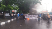 Aksi Panas di Makassar: Mahasiswa Tolak Kenaikan PPN
