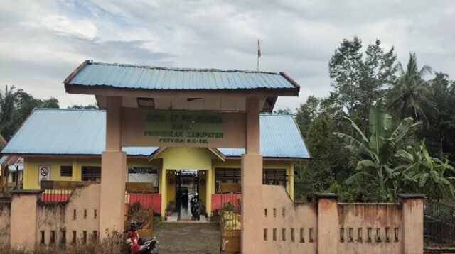 Bupati Cuti, Kekerasan Jalan Terus! Guru SMPN 47 Bulukumba Pukul Siswa, Pemindahan Mandek