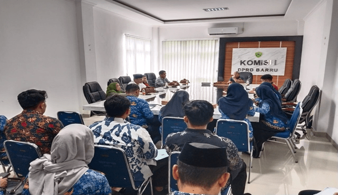 Lama Menunggu, Sertifikat Tanah Warga Barru Seolah Hilang di Meja BPN