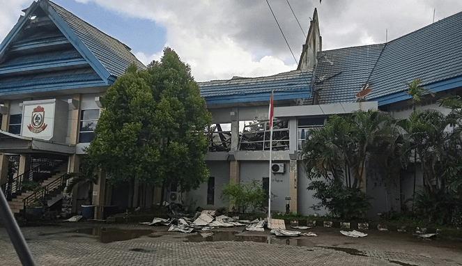 Kebakaran di Disdik Makassar: Plh Kadis dan Mantan Kadis Soroti Dokumen Keuangan