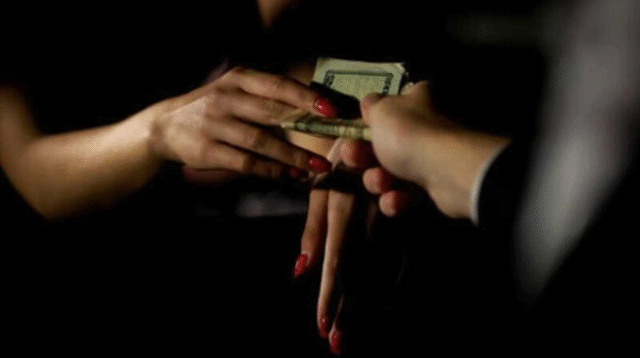 Berselimut Warung Kopi, Muncikari di Barru Ditangkap Jajakan PSK Bocah