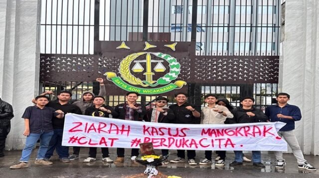 Korupsi Diparkir, Hukum Dikubur, Kejati Sulsel Digugat Aksi Jalanan