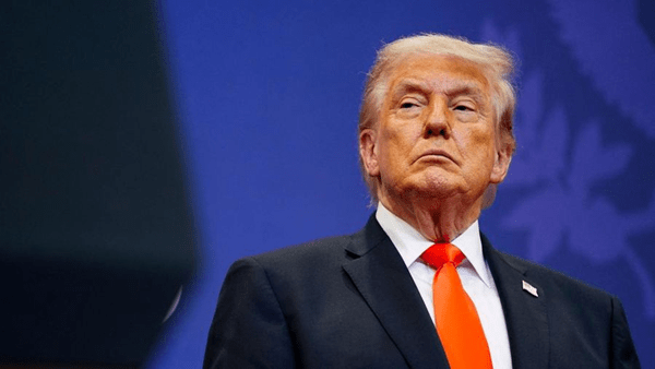 Trump Tarik Operasi Militer AS dari Selat Hormuz, Negosiasi Dimulai?